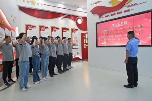 重温红色岁月 共话经典篇章 | 67381cm顶级游戏娱乐党委开展庆建党103周年红色阅读活动